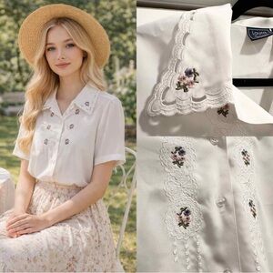 VTG Cottagecore white shirt floral embroidery Large Boho Y2K Vintage Spring